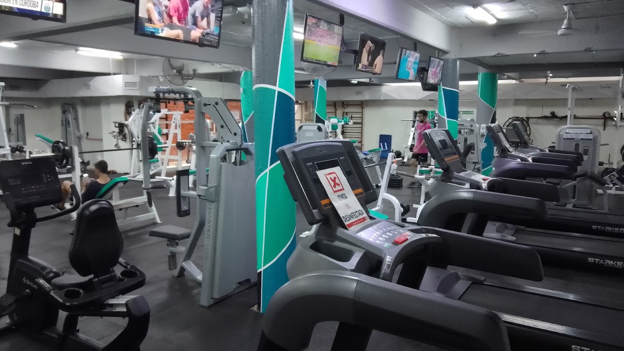 Salón principal de musculación del gimnasio Gabriel Taborin